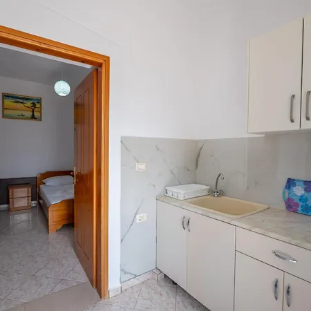 Guest house Tre Motrat