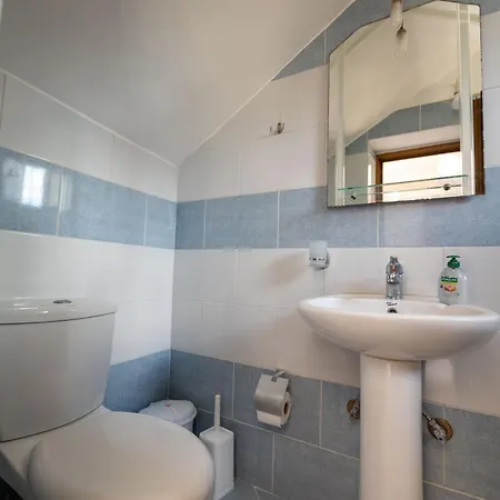 Pensionat Tre Motrat *