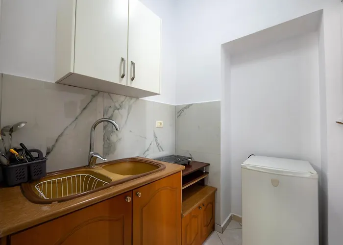 Tre Motrat Pensjonat Ksamil