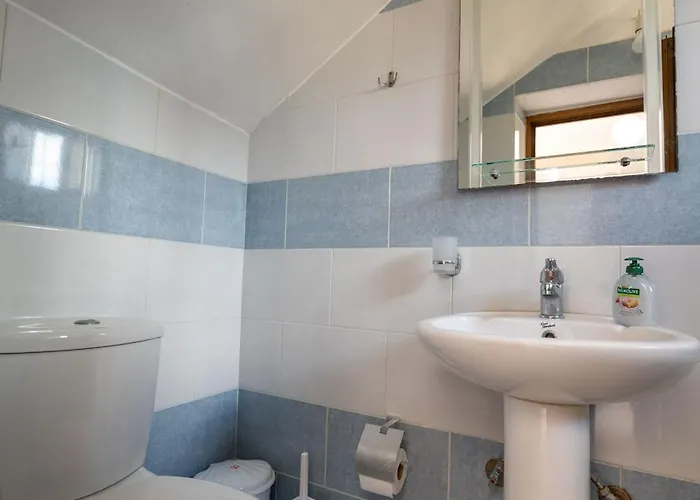 Pensjonat Tre Motrat *