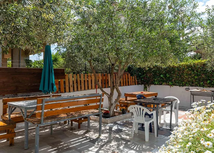 Tre Motrat Pensjonat Ksamil