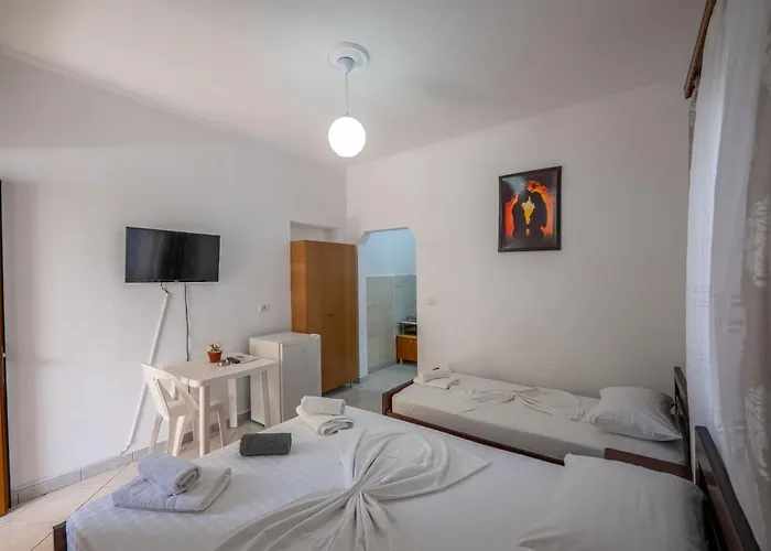 Tre Motrat Pensjonat