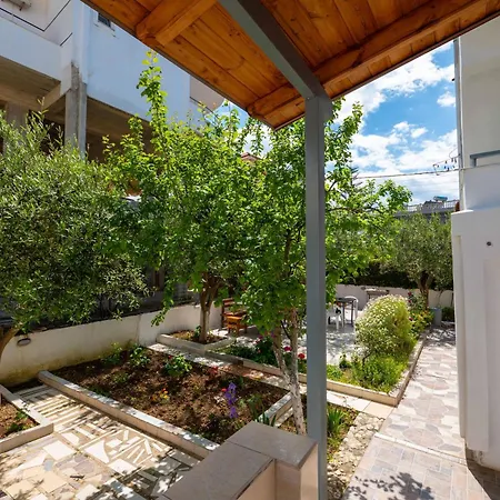 בית הארחה Tre Motrat