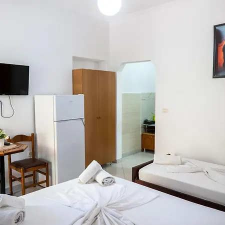 Tre Motrat Guest house